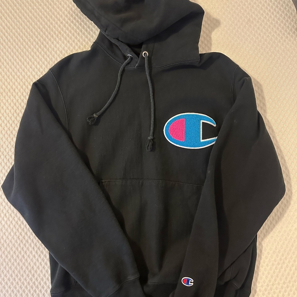 Black Champion hoodie